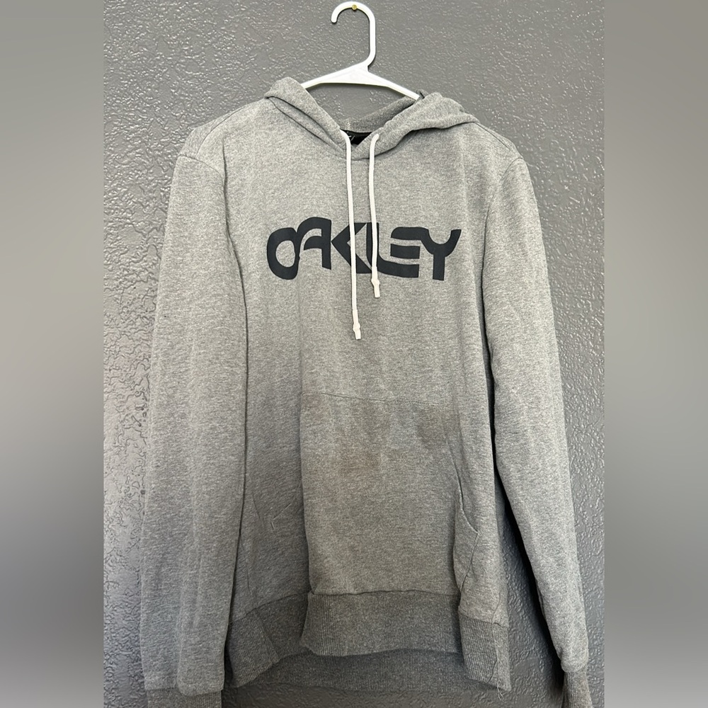 Oakley Men's Gray Sweater